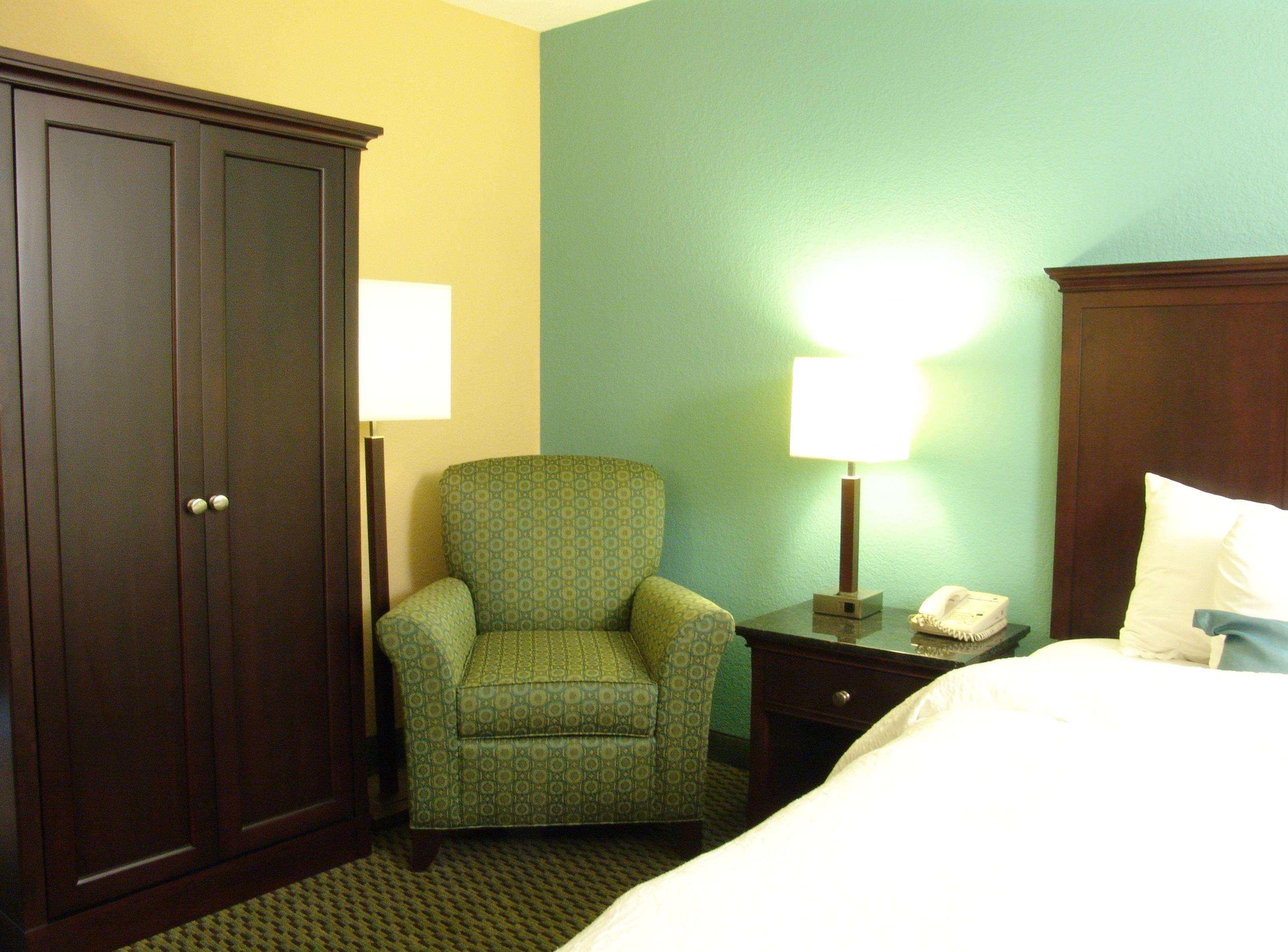 Hampton Inn Mobile/East Bay Daphne Chambre photo